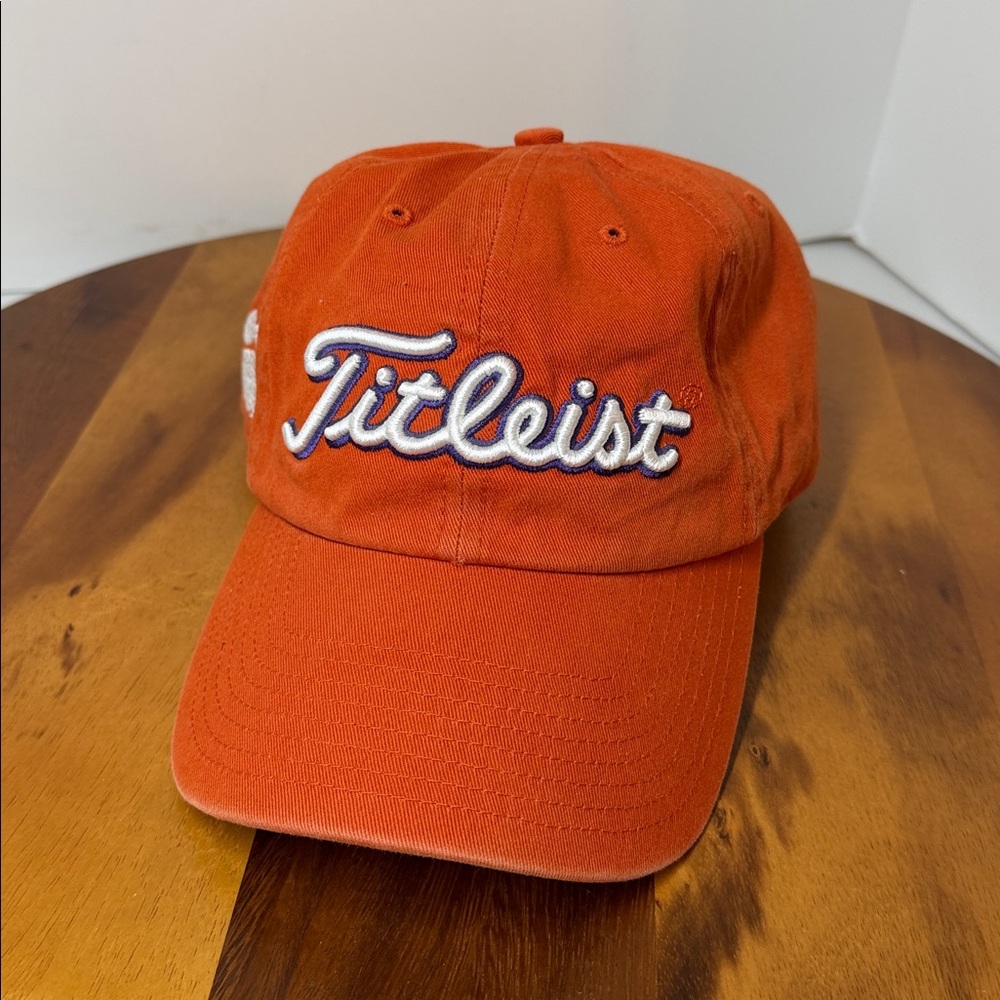 Titleist Clemson University Tigers Golf Hat, Vintage look on and off Course.